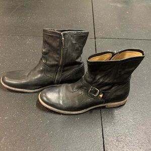 Frye Men’s Buckle Boot Black 13
